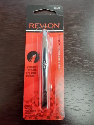 Revlon Tweezers Slant Tip  32610